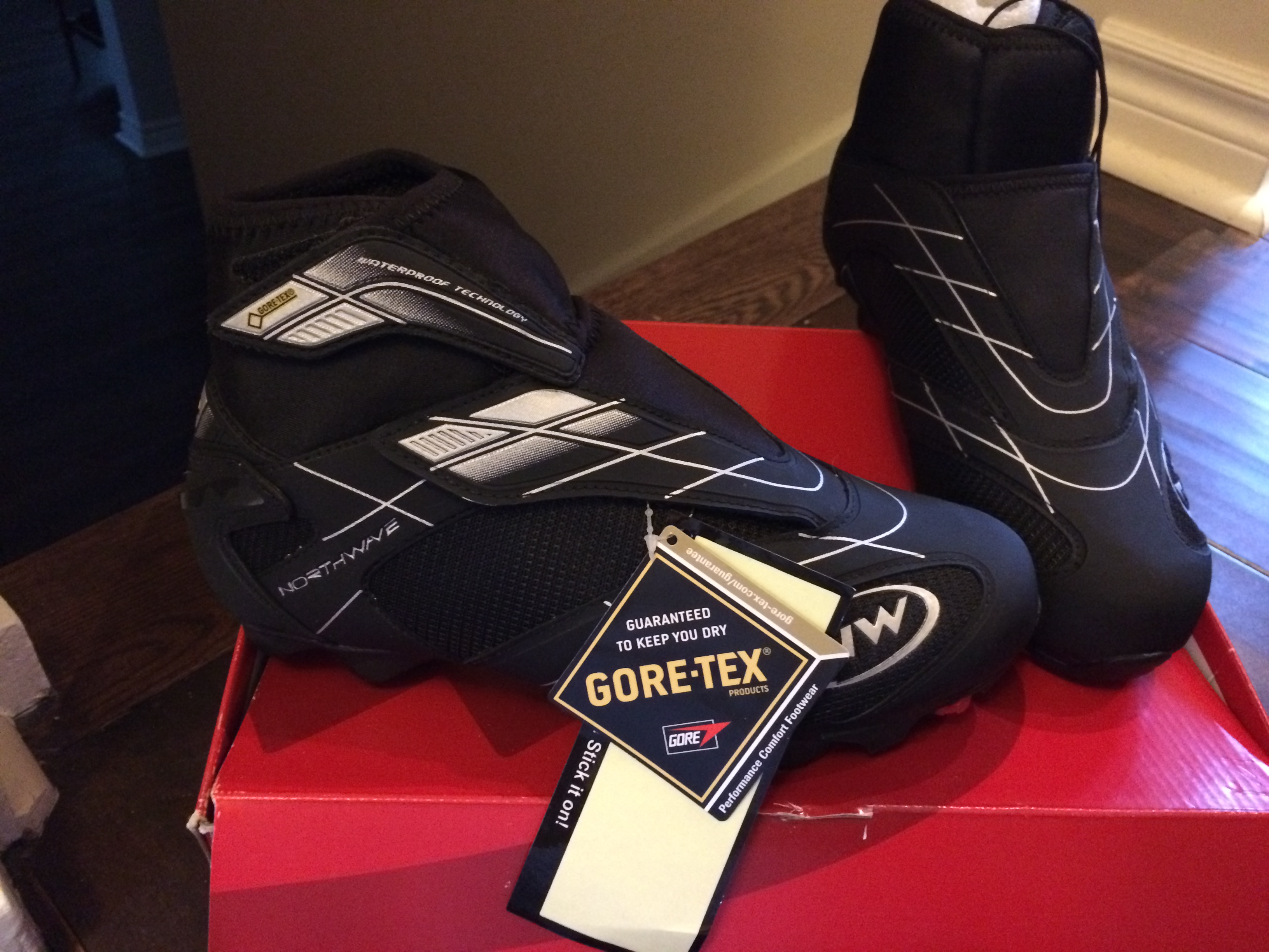 Brand NEW NorthWave Cross/MTB/Winter Carbon Cycling Boot