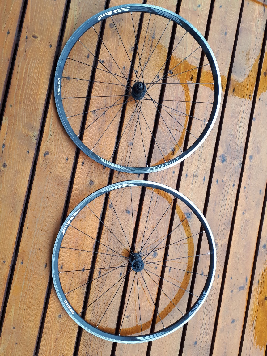 2018 Shimano RS010 Road Wheelset - 700c